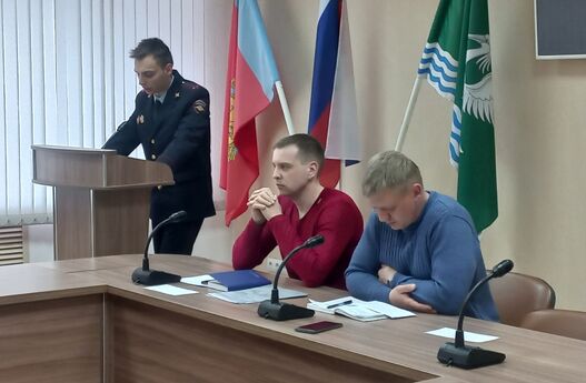 В администрации округа обсудили насущные вопросы: от вывоза мусора до бродячих собак