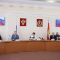 На заседании Законодательного Собрания рассмотрен блок социально значимых вопросов